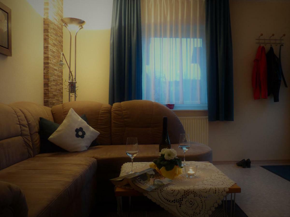 Ferienwohnung Bappert Обервезель Екстер'єр фото